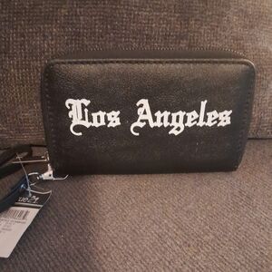 🤠NWT Rue 21 Los Angelos Print Wallet